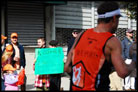 Marathon Runners Grab Kosher Drinks From Local Community’s Table Marathon Runners Grab Kosher Drinks From Local Community’s Table